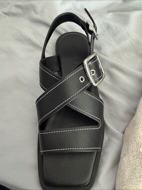 Coach Black Leather Cross-Strap Buckle Sandal for Women